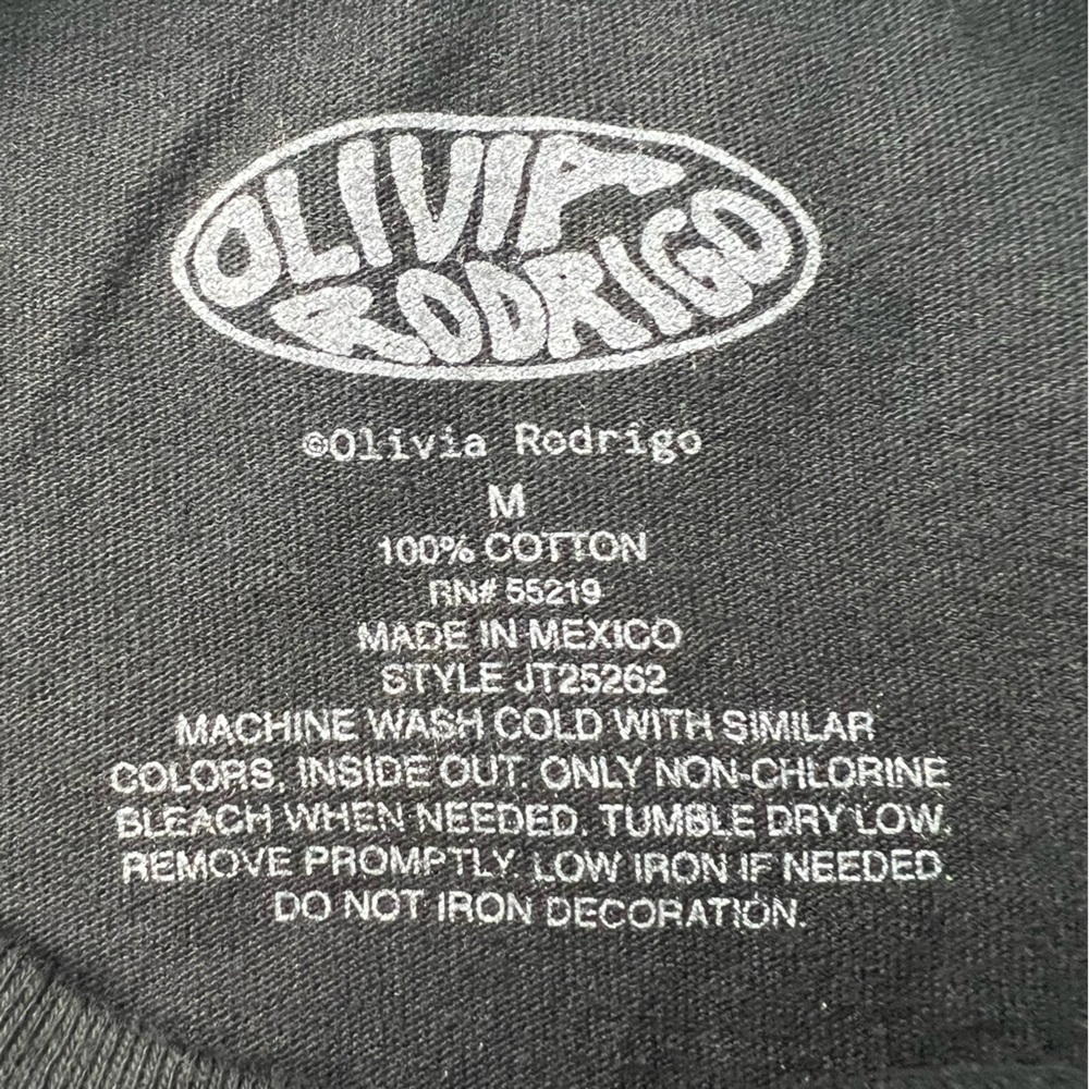 Olivia Rodrigo Sour Classic T Shirt Black Size Medium - Picture 7 of 10